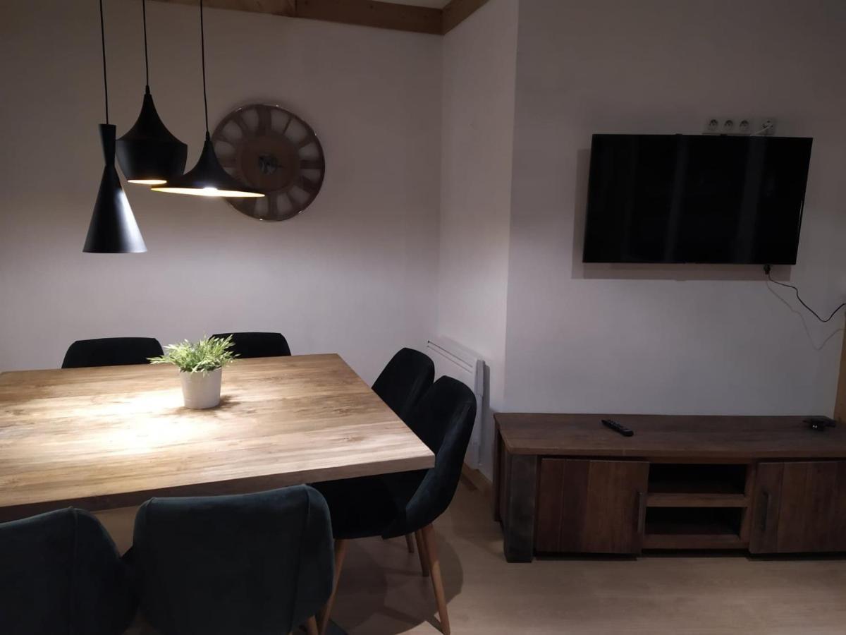 Cocoonabay Appartements Лез Англ Екстериор снимка